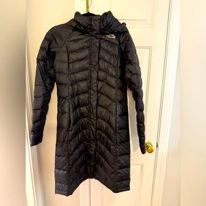 Essential North Face Down Jacket, size small